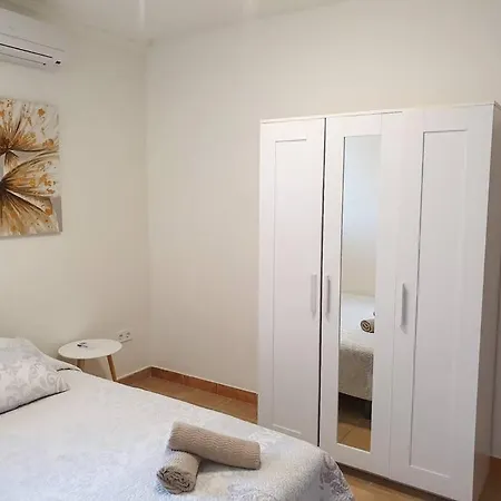 Magnifique A Avec Vue Sur Et Piscine, Jacuzzi, Chauffes, Chauffe Payant Appartement Benalmádena