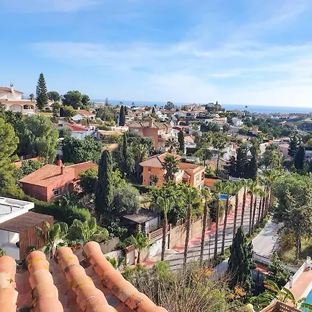 Appartement Magnifique A Avec Vue Sur Et Piscine, Jacuzzi, Chauffes, Chauffe Payant *