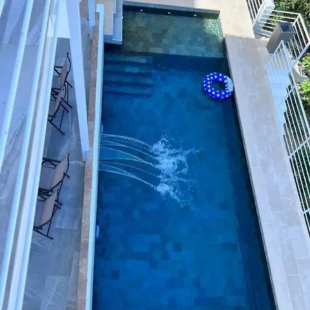 Magnifique A Avec Vue Sur Et Piscine, Jacuzzi, Chauffes, Chauffe Payant Benalmádena