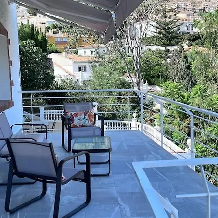 Magnifique A Avec Vue Sur Et Piscine, Jacuzzi, Chauffes, Chauffe Payant Appartement *